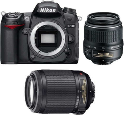 Nikon D7000 Kit 18-55 mm + 55-200 mm