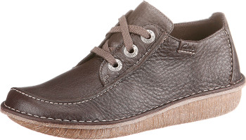 clarks funny dream brown