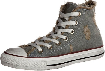 light denim converse