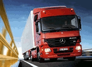 Italeri Mercedes-Benz Actros 1854 LS V8 (03824)