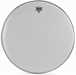 REMO Smooth White Ambassador Bassdrum 18