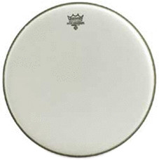 REMO Smooth White Emperor Bassdrum 18