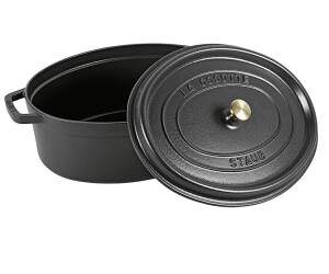 https://cdn.idealo.com/folder/Product/1340/5/1340569/s3_produktbild_gross_1/staub-oval-cocotte-37cm.jpg