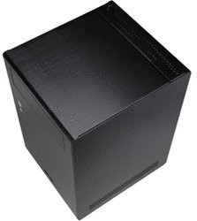 Lian Li PC-Q07B noir