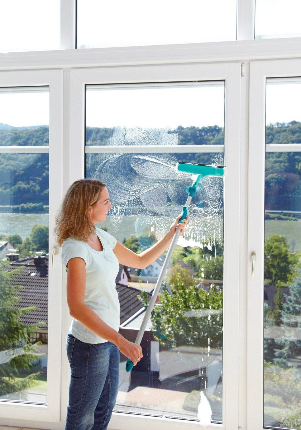 Kaufe Ausziehbarer Fensterabzieher, 3-in-1, Fensterglas-Wischer, Reiniger,  Fensterschaber, Auto-Reinigungsgeräte-Set für hohe Fenster im Innen- und  Außenbereich