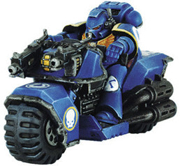 Warhammer 40.000 Space Marines - Moto Space Marine