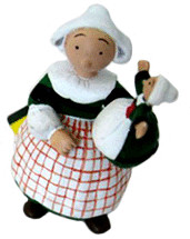 Plastoy Bécassine et la poupée marionnette