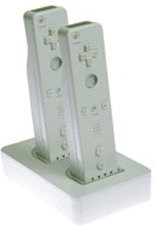Mad Catz Wii Dual Charger Plus