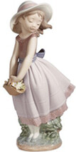 Lladro Pretty Innocence