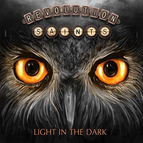 Revolution Saints - Light In The Dark (Limited Boxset) (CD + DVD)