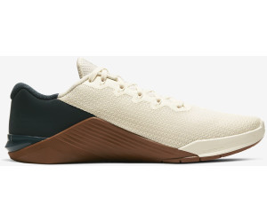 what nike shoes are good for overpronation