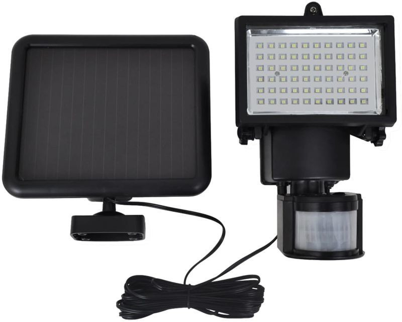 VidaXL LED Spotlight with solar sensor