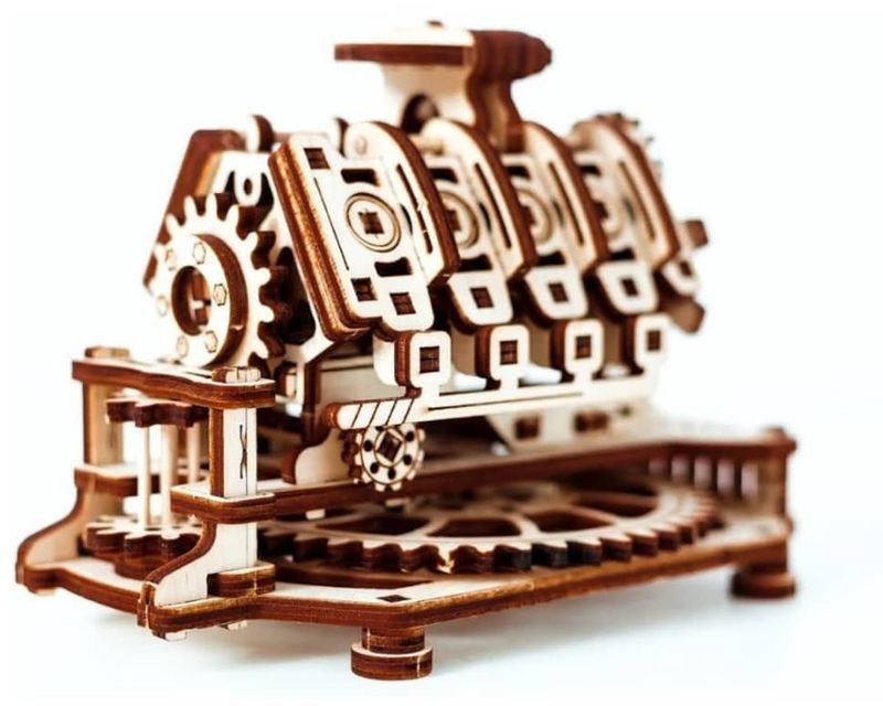 Wooden City V8 Engine