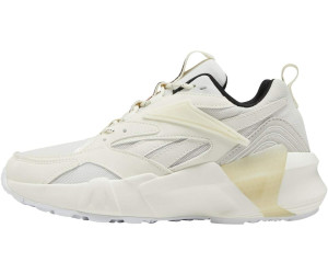reebok aztrek chalk