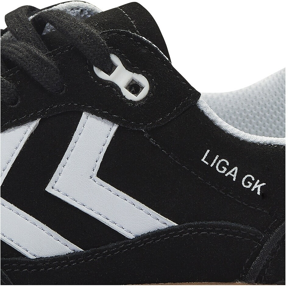 Hummel on sale goalkeeper shoes