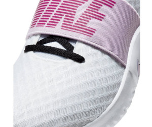 nike in season tr 9 white pink green 