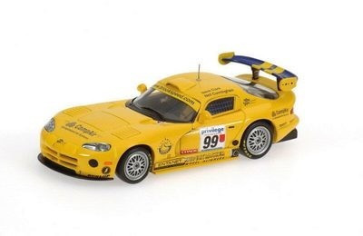 Minichamps Dodge Viper GTS-R 1999 British GT Championship Clark-Cunningham