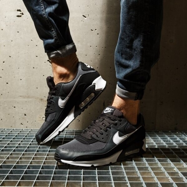 Nike Air Max 90 CN8490 002 iron grey dark smoke grey black white ab 119 95 Dezember 2024 Preise Preisvergleich bei idealo