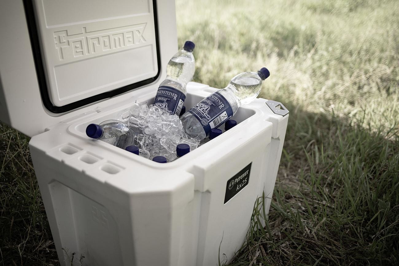 Petromax Kühlbox 25 Liter kx25 Oliv für Camping, Angeln und