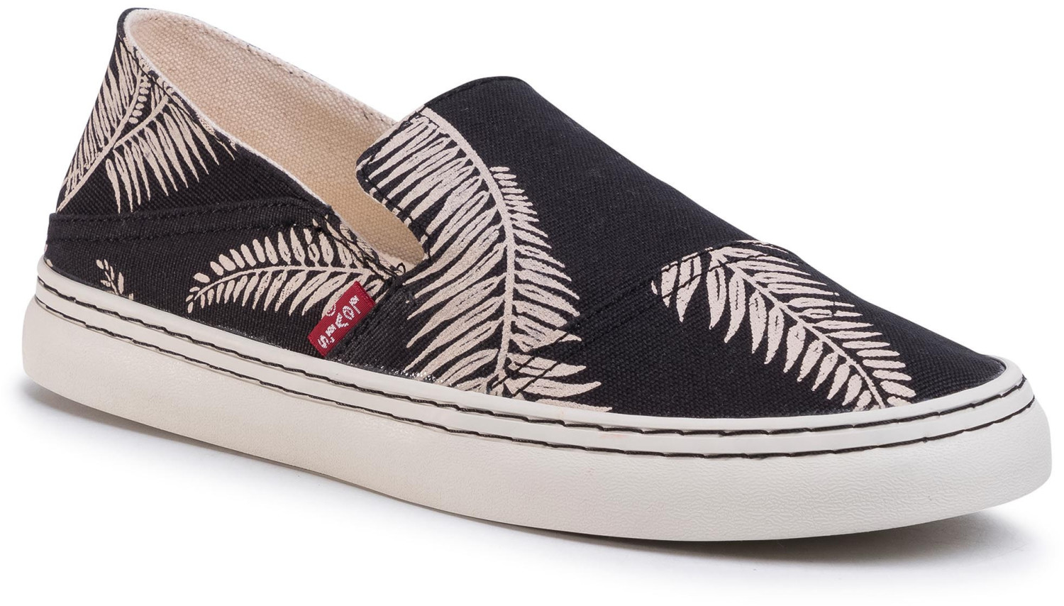 levis trainers black