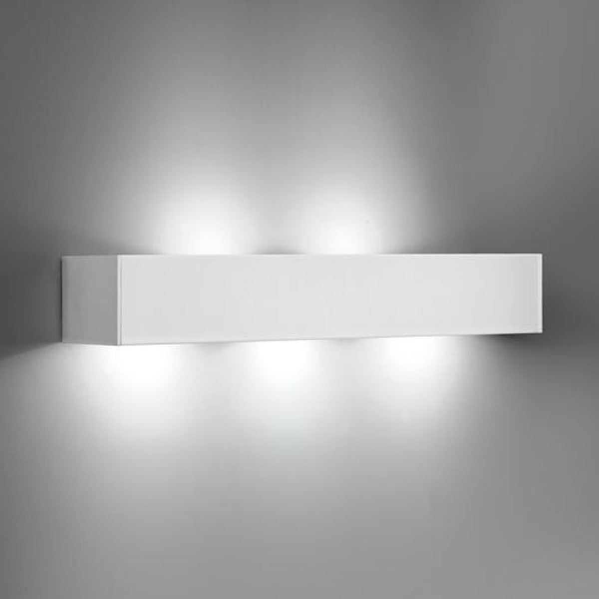 Milan 4306