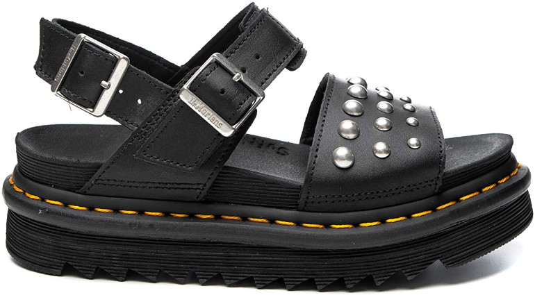 voss stud dr martens