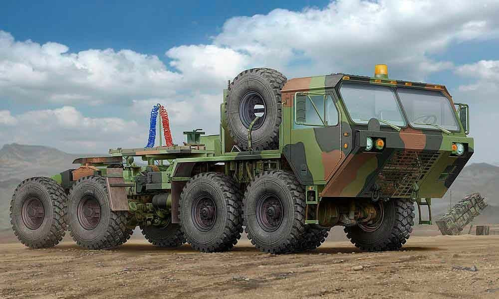 Trumpeter HEMTT M983 Tractor (01021)