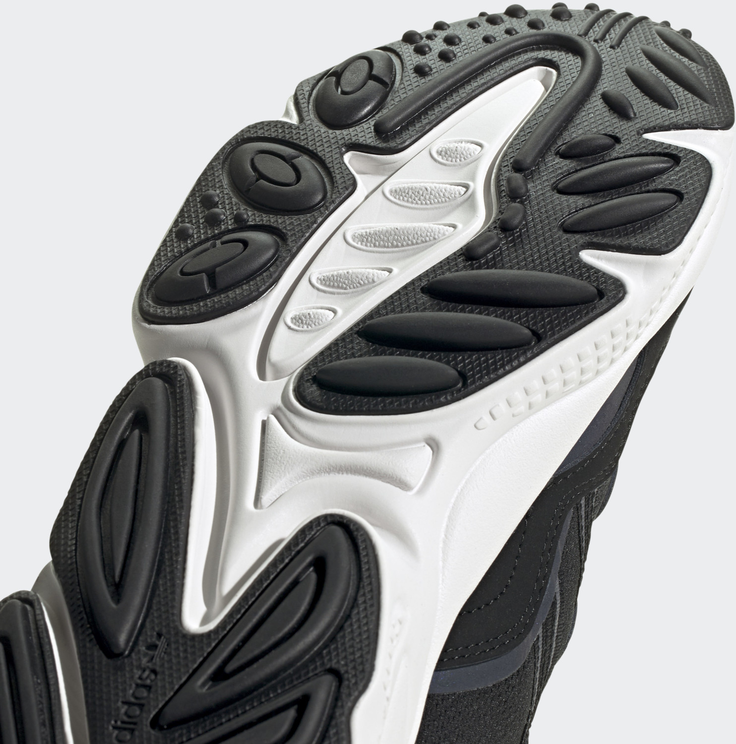 Buy Adidas Ozweego core black/grey six/crystal white from Â£63.94 (Today) â Best Deals on idealo 