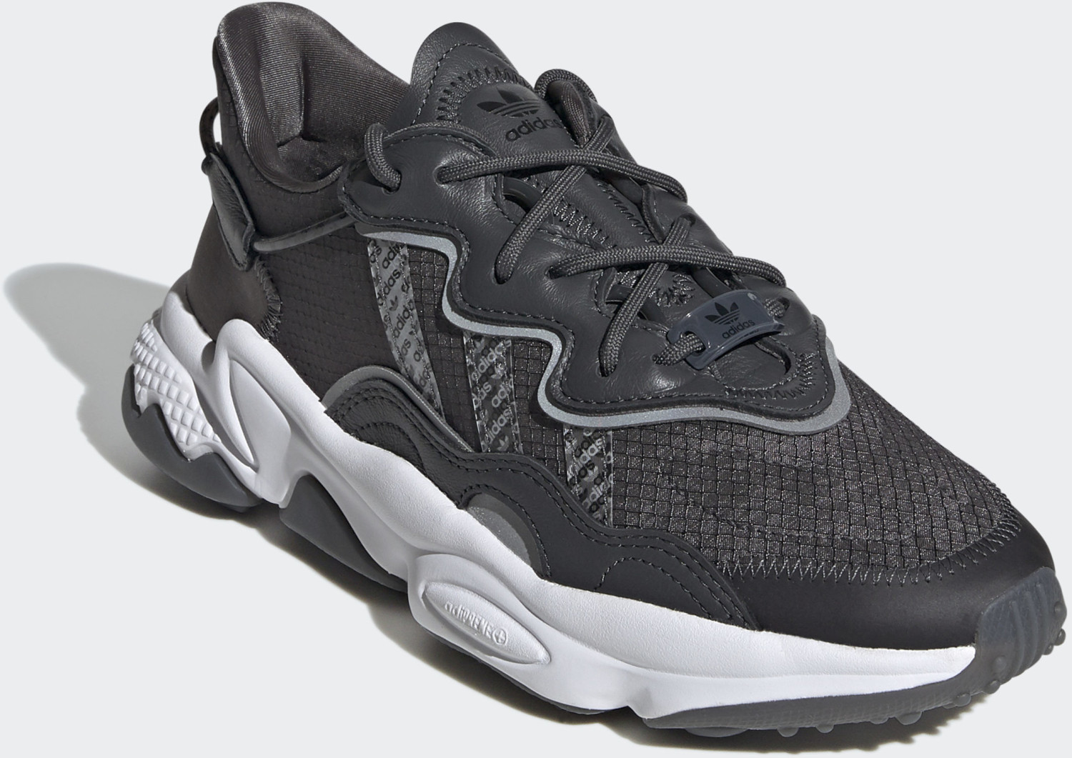 Adidas Ozweego Women grey six/cloud white/silver metallic au meilleur prix sur idealo.fr