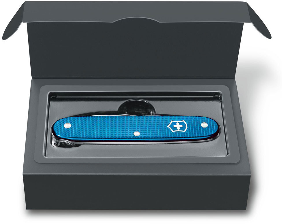 Victorinox discount pioneer blue