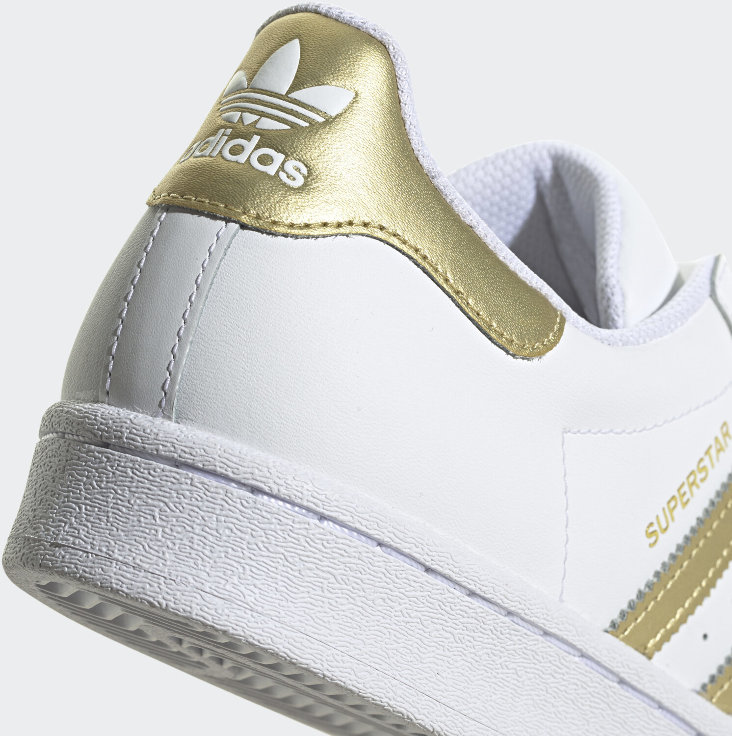 Adidas Superstar Women cloud white gold metallic cloud white a 84 85 oggi Migliori prezzi e offerte su idealo