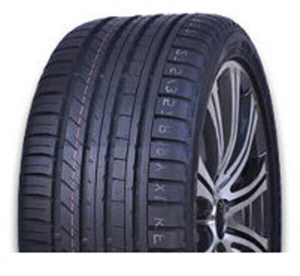 Kinforest KF550 215/35 R19 85Y