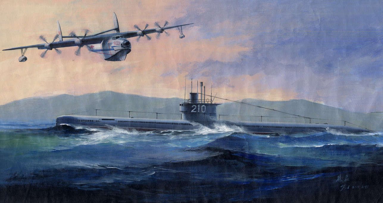 HobbyBoss PLAN Type 033 Submarine & SH-5 (83515)