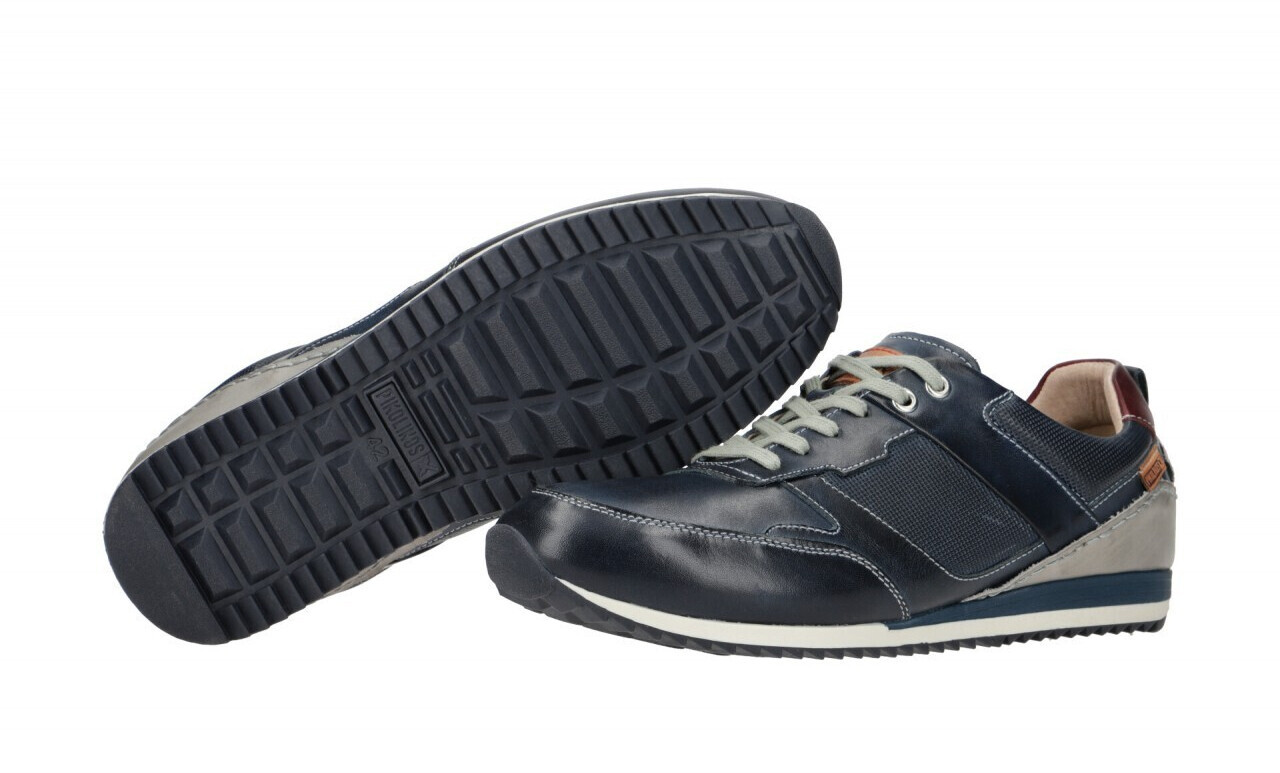 pikolinos trainers