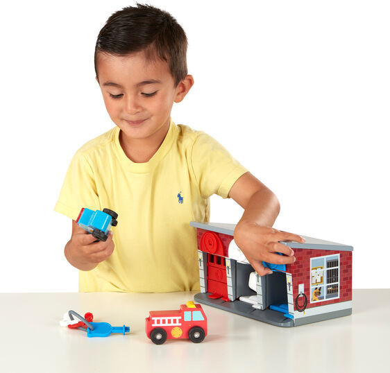 Melissa & doug lock and roll rescue garage on sale