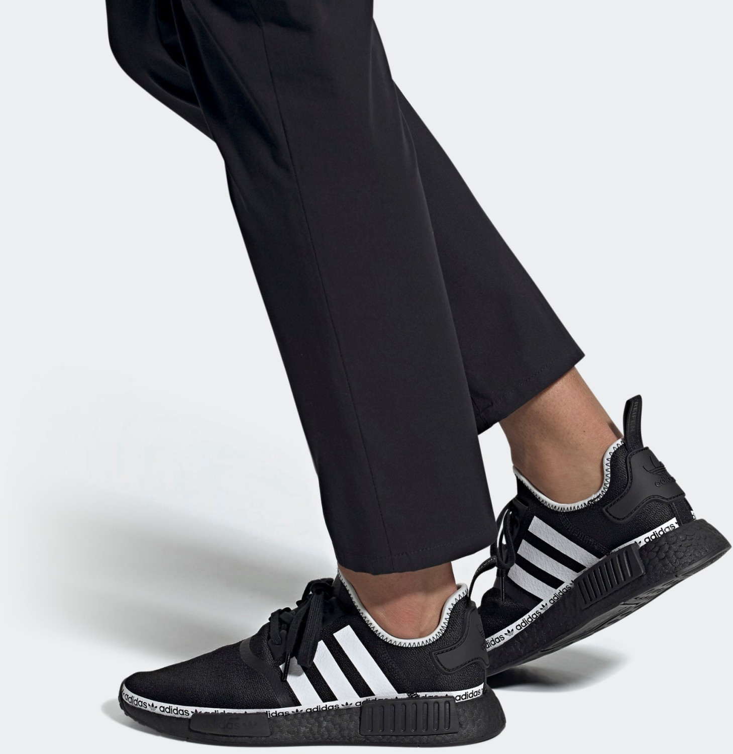 Nmd r1 idealo hotsell