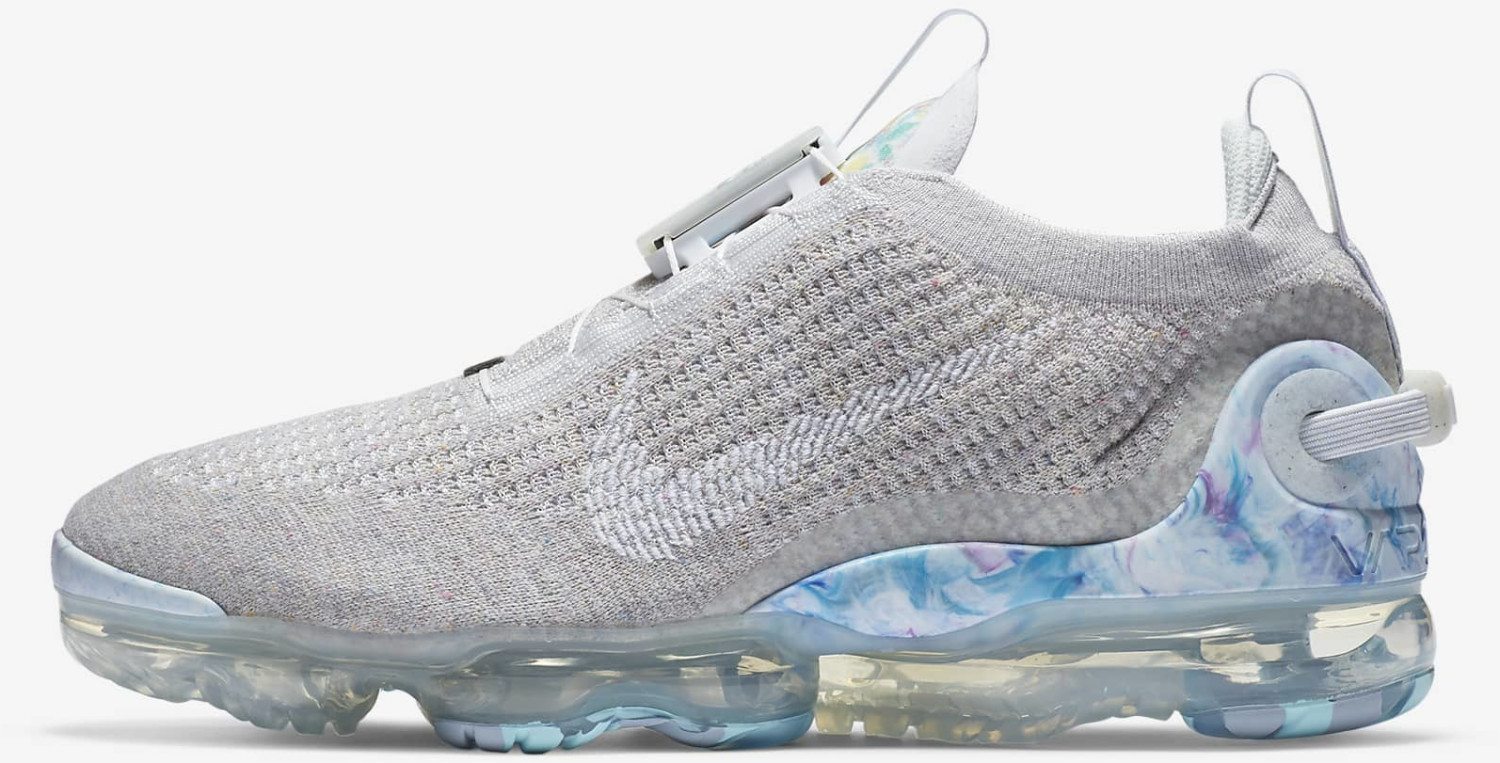 mens nike vapor max white