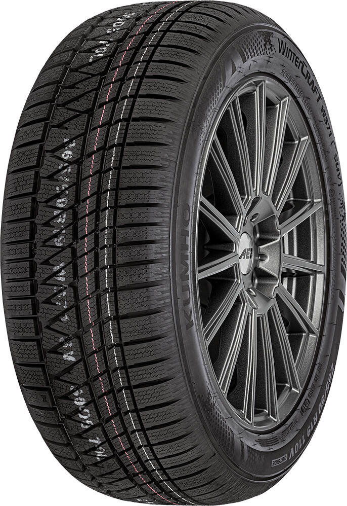 Kumho WS71 FSL 215/65 R17 99V