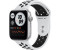 Apple Watch Series 6 Nike Aluminium 44mm Sportarmband Pure Platinum/Black