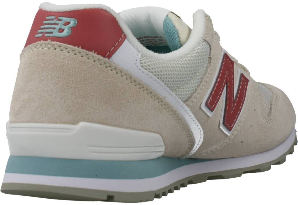 womens new balance moonbeam