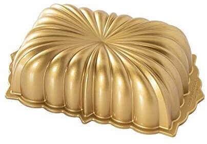 Nordic Ware Classic box shape, waved, for 6 cups, gold-colored