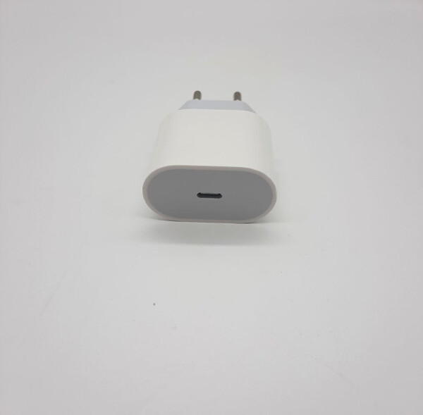 Apple USB-C Power Adapter 20W (MHJE3ZM/A), Bild 25