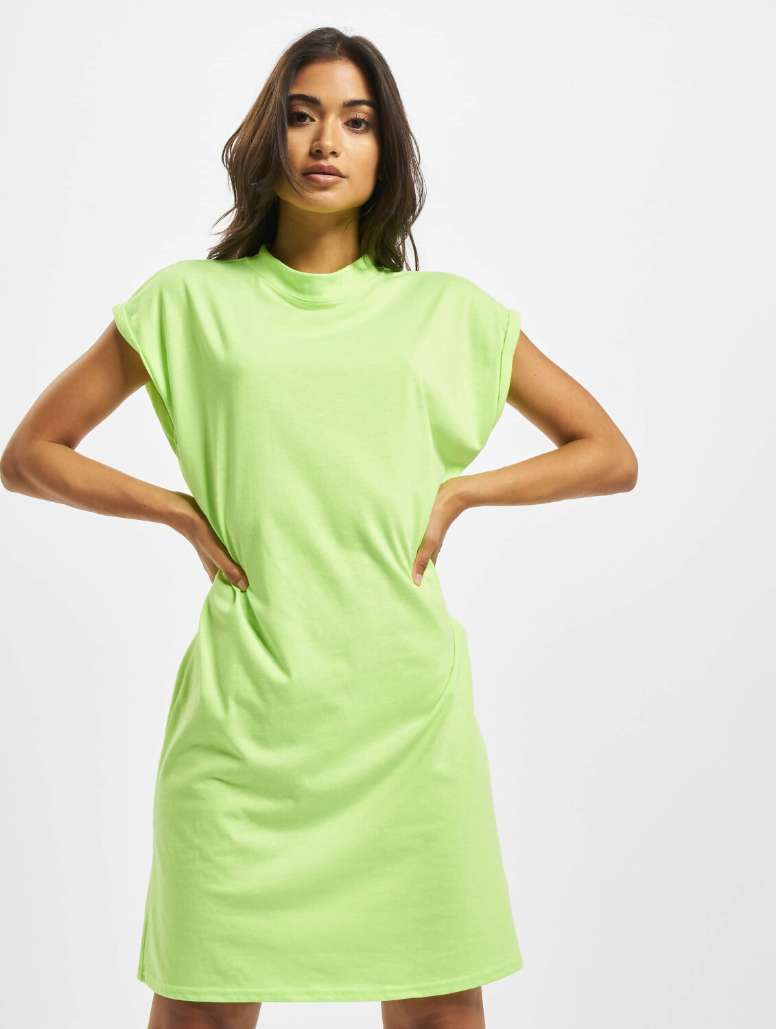 Urban Classics Turtle Extended Shoulder Dress green (TB191002425)