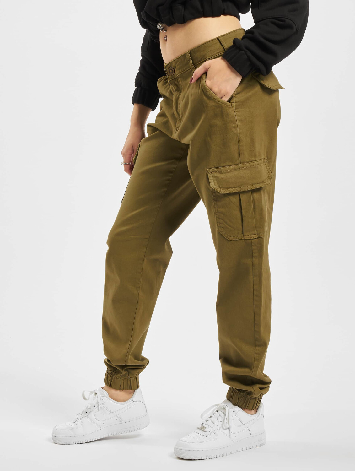 Cargo Sweatpants Women
 Urban Classics La s High Waist Cargo Sweatpants olive TB