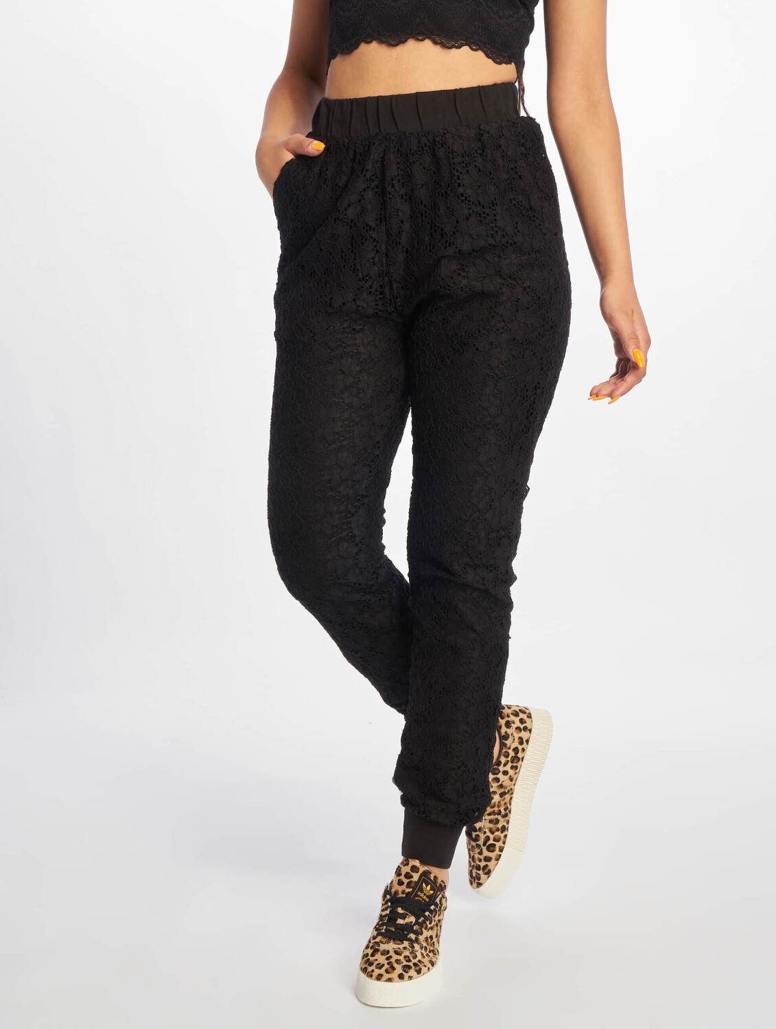 Urban Classics Chino Lace Jersey Jog black (TB2804BLK)