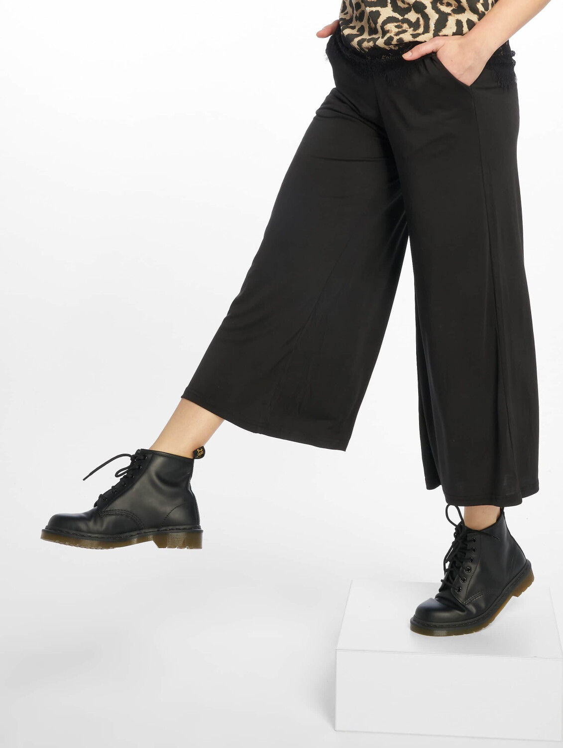 Urban Classics Chino Modal black (TB2597BLK)
