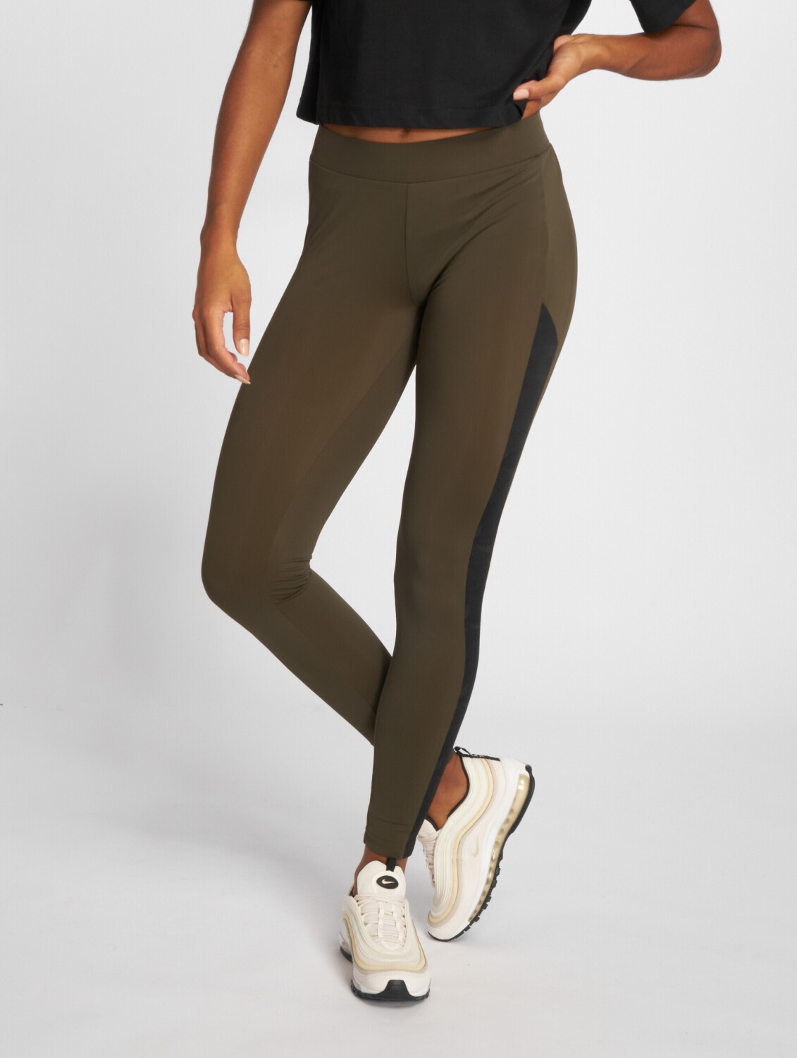 Urban Classics Leggings Jacquard Camo Striped olive (TB2363DOLVBLKCAM)