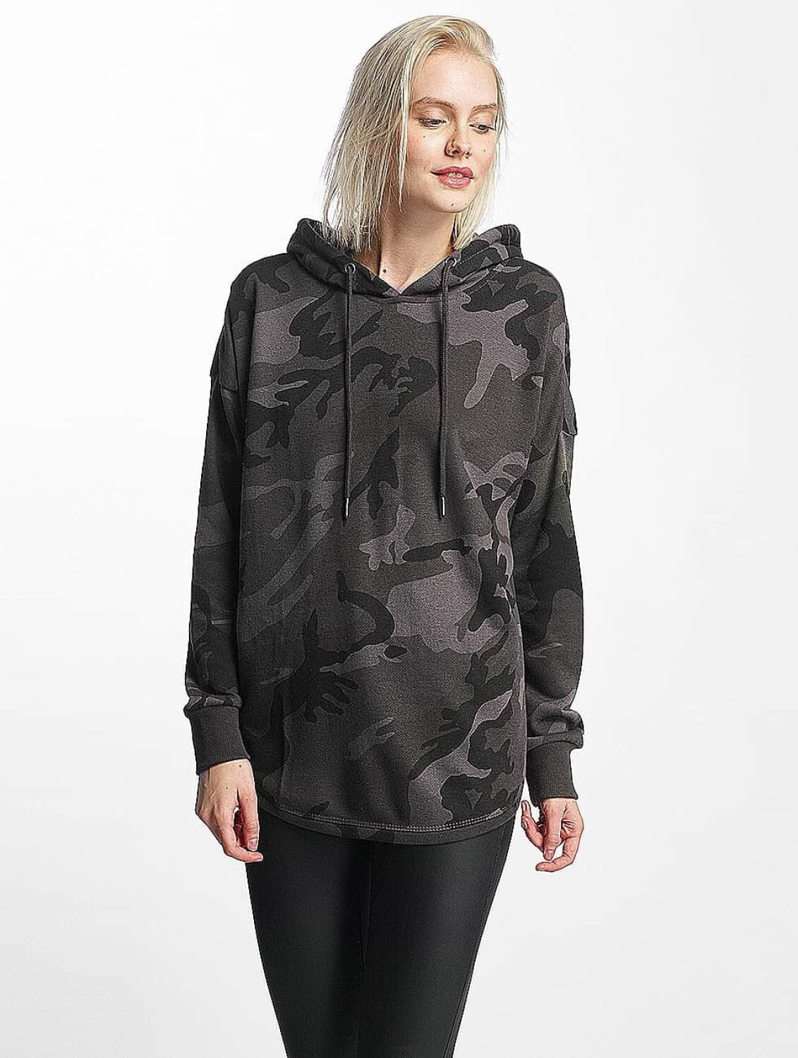 Urban Classics Hoody Oversized Camo camouflage (TB1724DRKCAM)