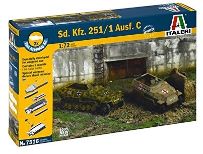 Italeri Sd.Kfz. 251/1 Ausf. C (7516)