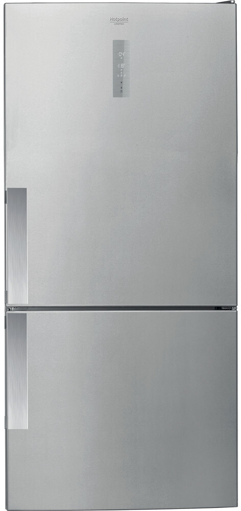 Ein Kühlschrank mit Edelstahloptik und Rundform, auf dem &lsquo;Hotpoint-Ariston HA84BE 72 XO3&rsquo; steht